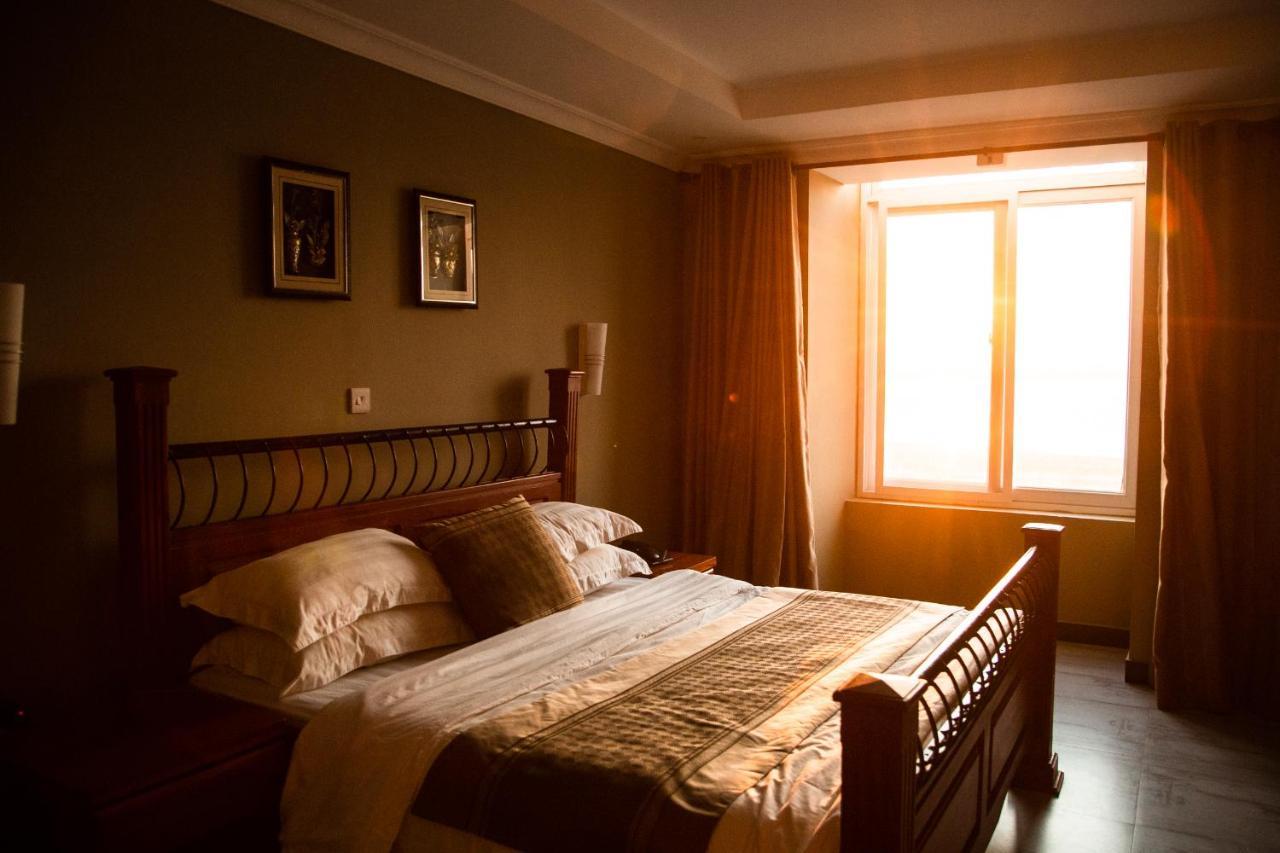 Regency Resort Singida Экстерьер фото