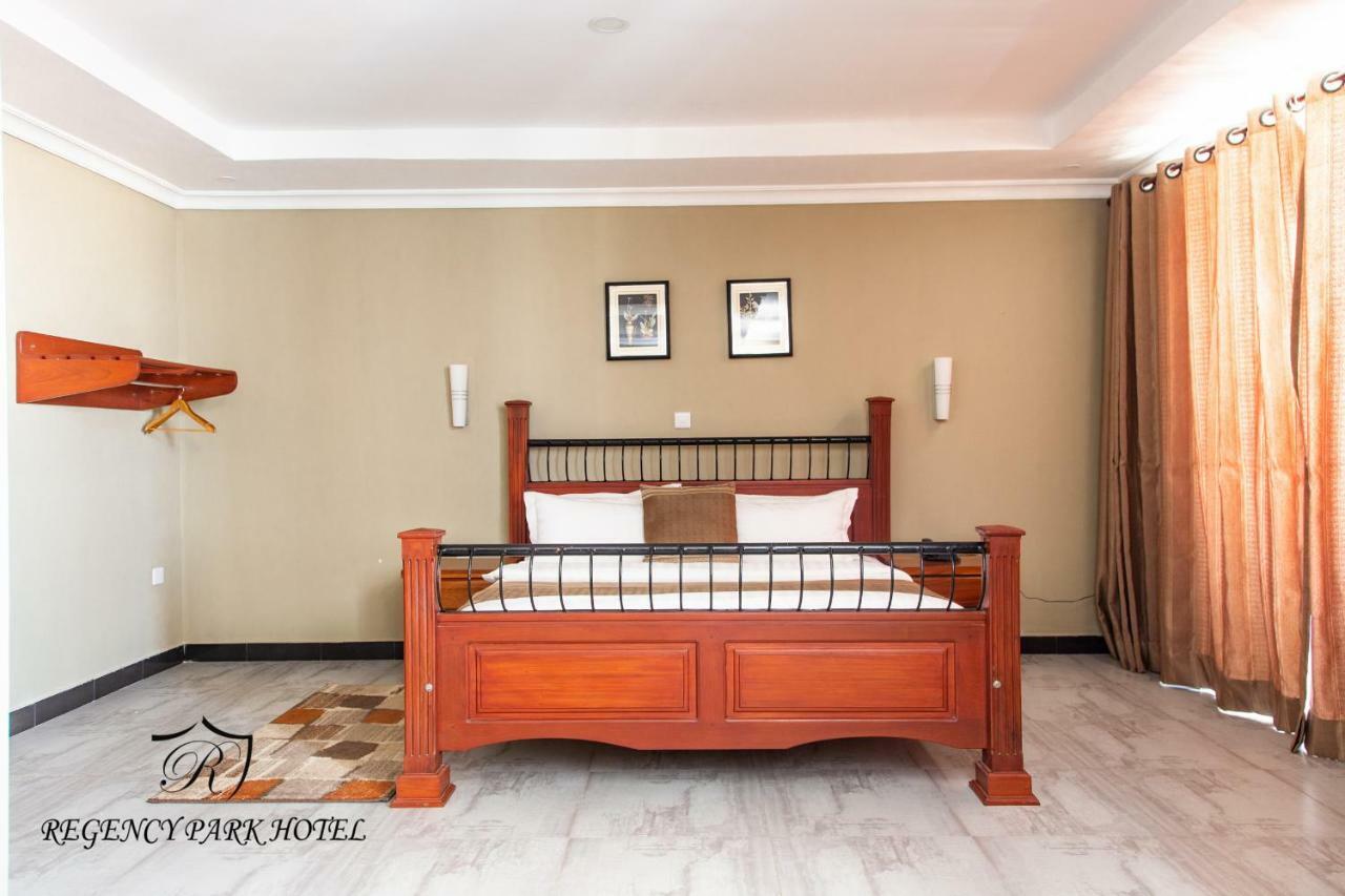 Regency Resort Singida Экстерьер фото