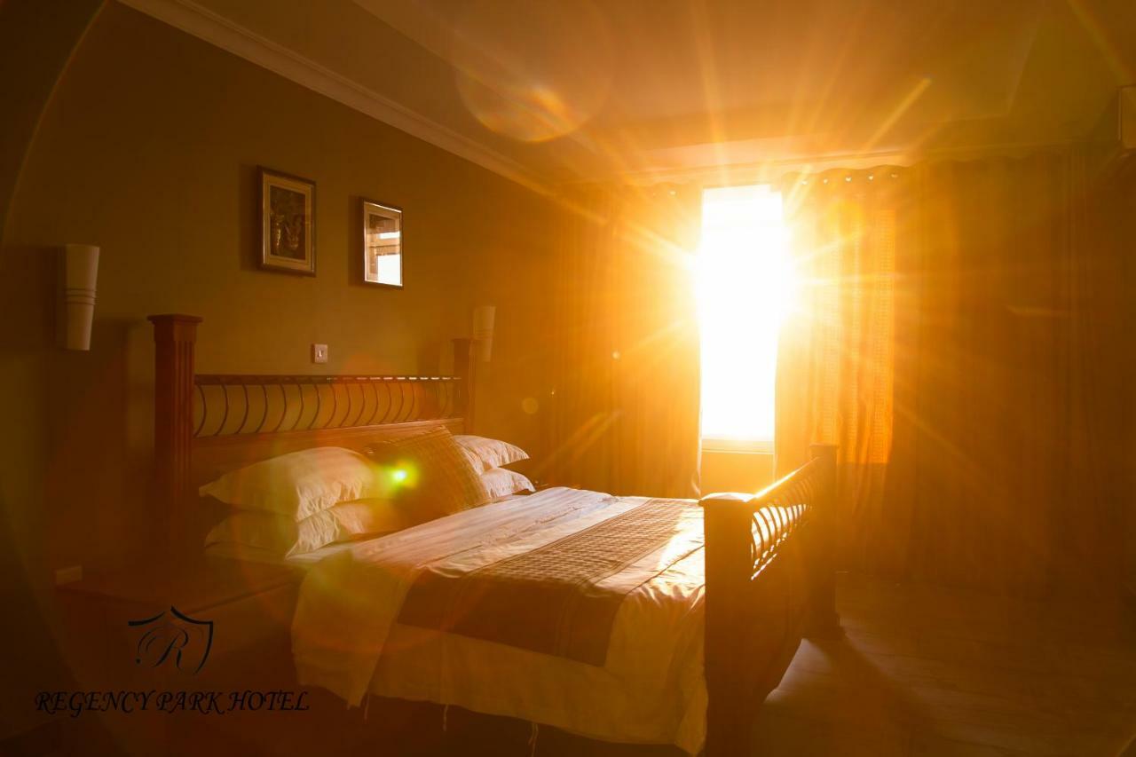 Regency Resort Singida Экстерьер фото