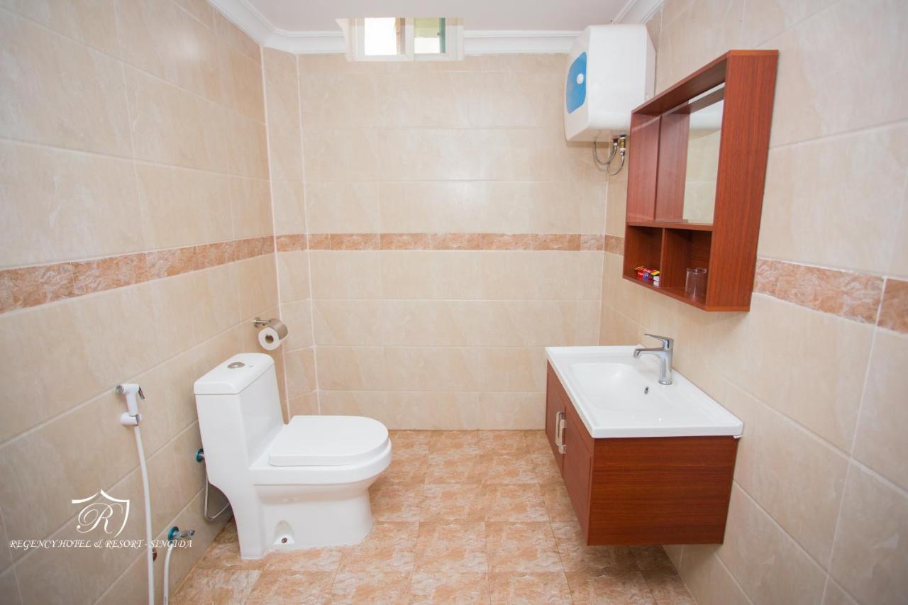 Regency Resort Singida Экстерьер фото